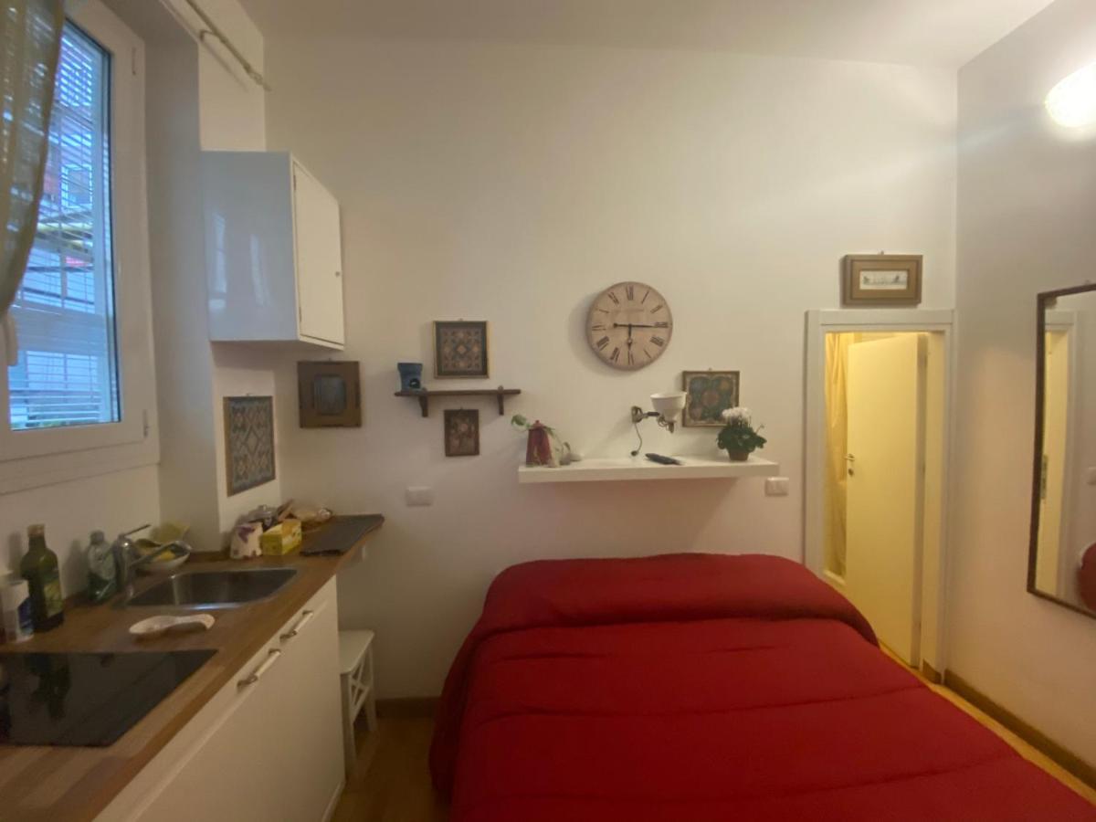 Piccolo E Indipendente A Garbatella Apartment Rome Exterior photo